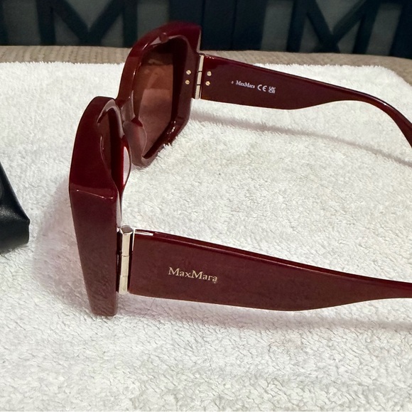 MaxMara Women’s Burgundy Sunglasses - Picture 3 of 10
